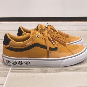 vans x independent tnt advanced prototype pro shoes